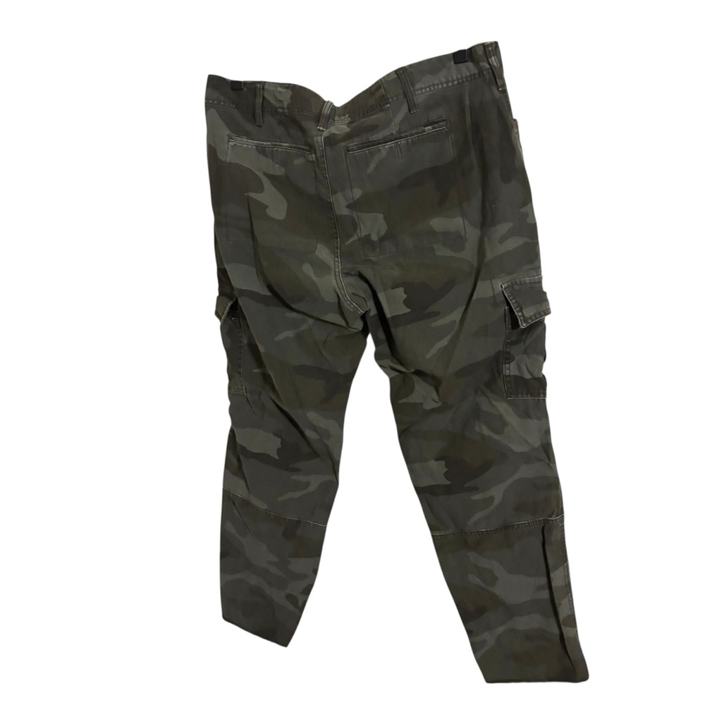 Abercrombie & Fitch Women’s Camo Cargo Jeans - Olive Green - Picture 8 of 8